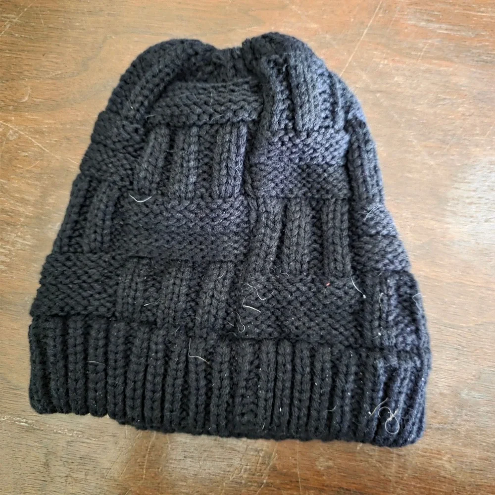 Alepo Kids Black Chunky Basket Weave Knit Beanie Hat Acrylic Winter Skull Cap